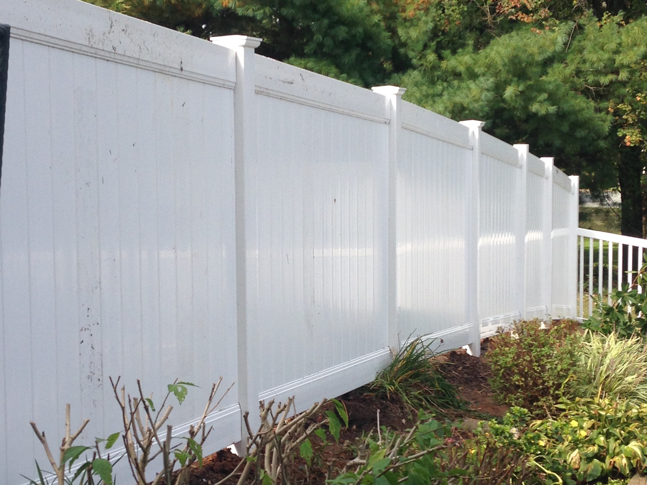 cambridge-fence-privacy-vinyl