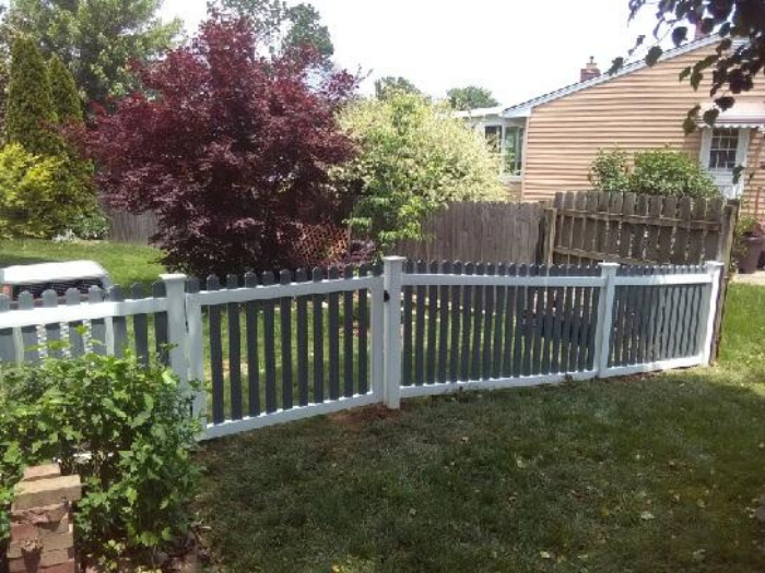 Colored vinyl picket fence